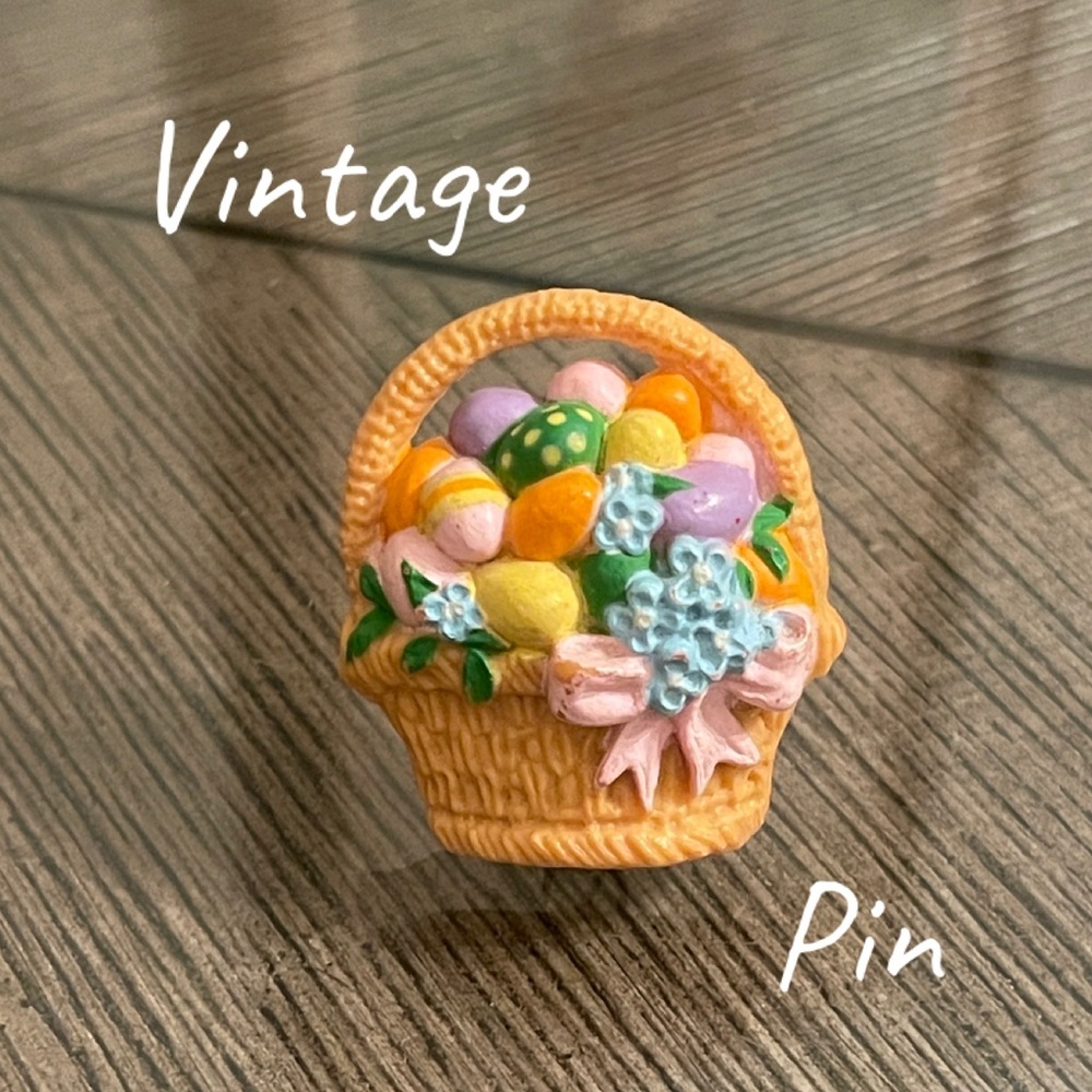 Vintage Hallmark Colorful Easter Basket Pin 1980’s - 1990’s